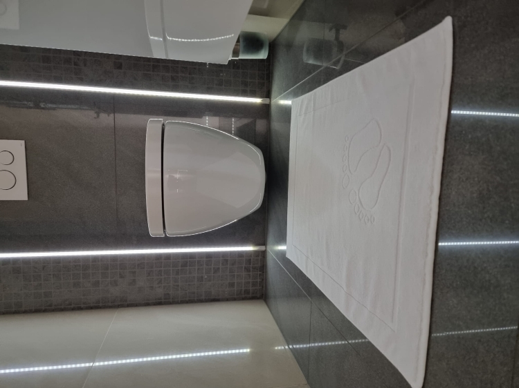 Tepih 50x70 hotelski od 100% pamuka