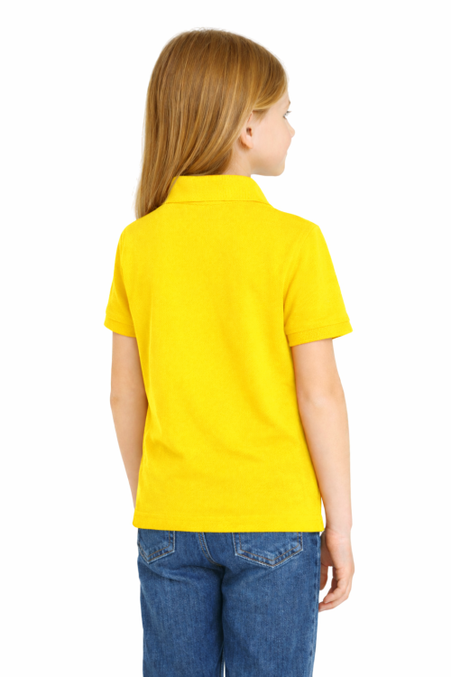 Koszulka polo dziecięca dla chłopca i dziewczynki w wieku 3-14 lat żółta widok z tyłu dziewczynka.png