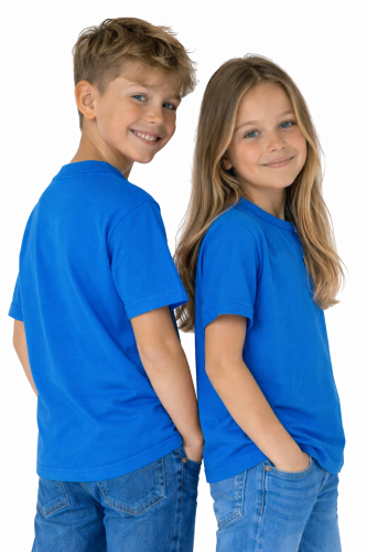 T-shirt dziecięcy dla chłopca i dziewczynki kolor chabrowy widok z boku.png