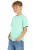 T-shirt dziecięcy dla chłopca i dziewczynki kolor miętowy widok chłopca w t-shirt.png
