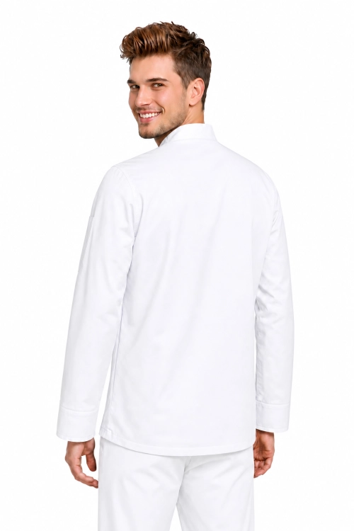 Bluza-kucharska-meska-zakryte-zatrzaski-dwie-kieszenie-elastyczna-kolor-bialy-wygodna-widok-z-tylu.png