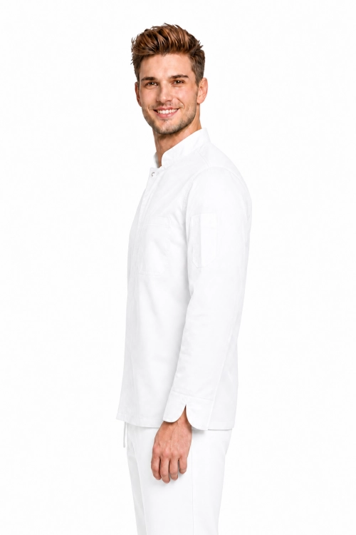 Bluza-kucharska-meska-zakryte-zatrzaski-dwie-kieszenie-elastyczna-kolor-bialy-wygodna-widok-z-boku.png